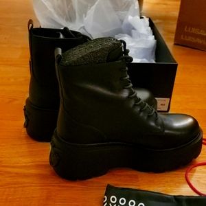 Pinko Lace Up Platform Ankle Boots Size 10